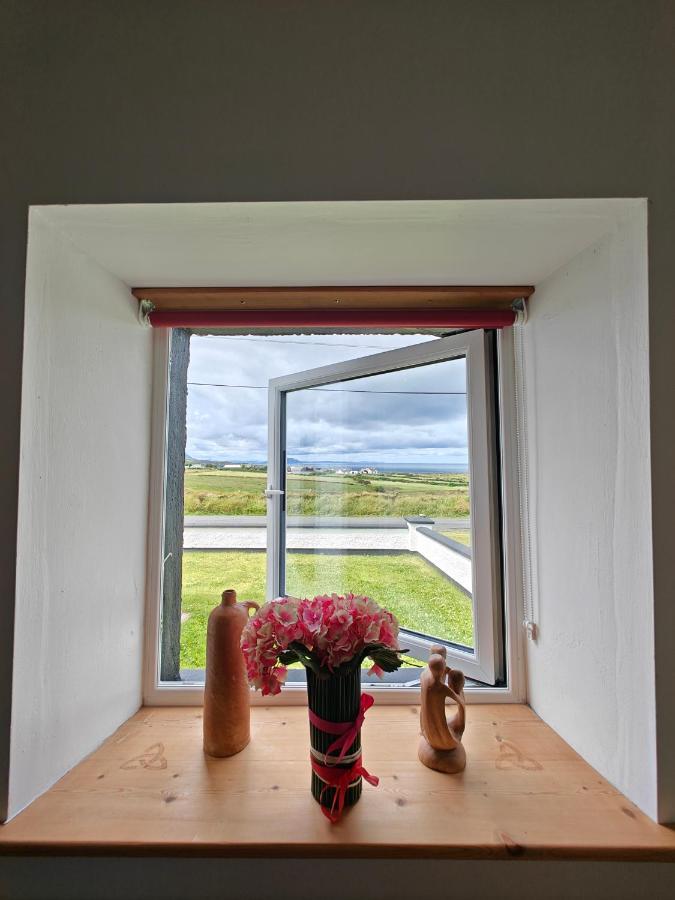 Holiday home Teach Roisin-traditional Irish In Head. *