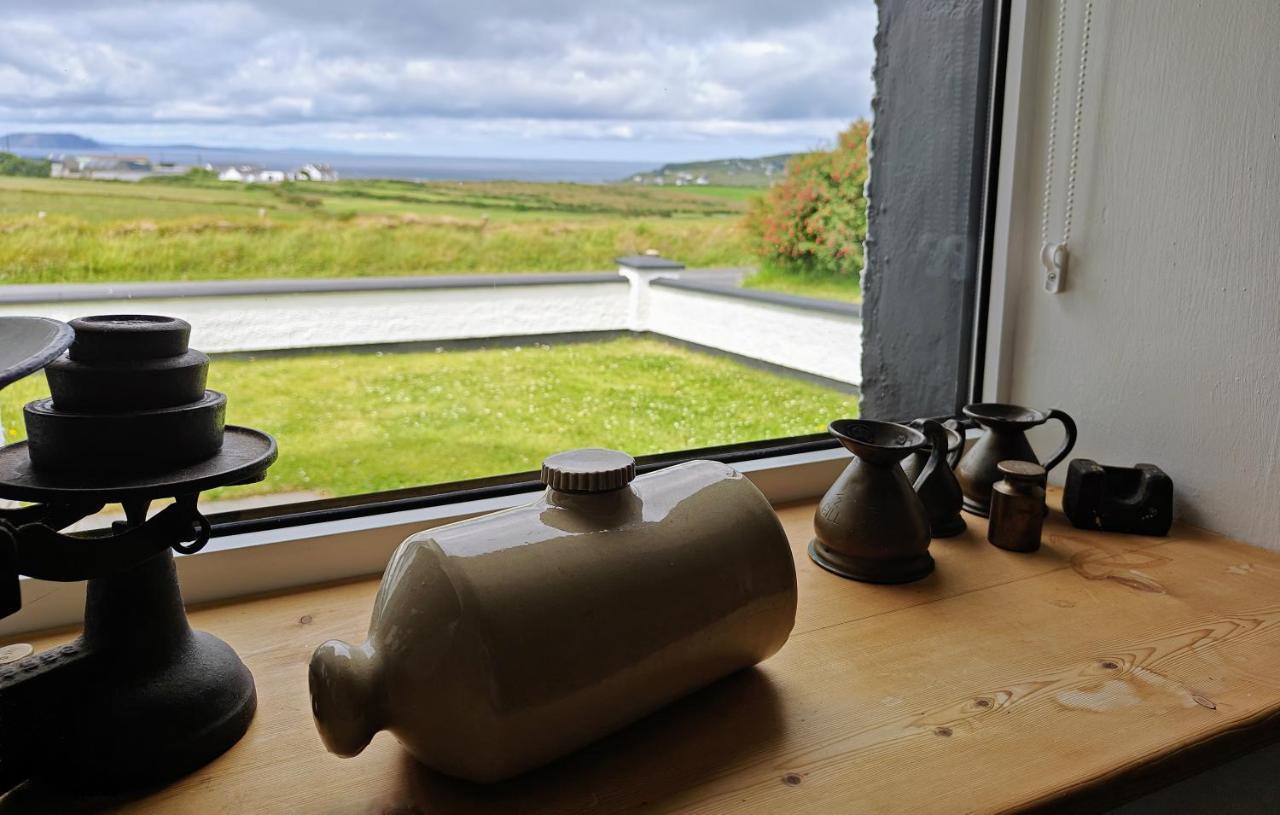 Holiday home Teach Roisin-traditional Irish In Head. *